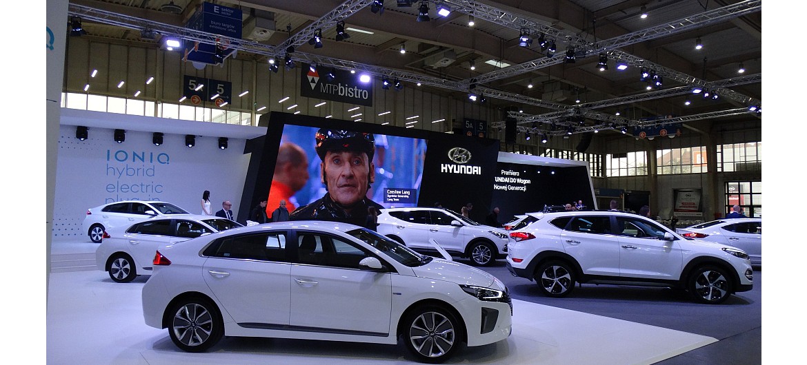 Motor Show 2017, światło, obraz