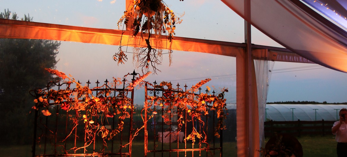 oświetlenie namiotu